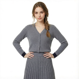 مجموعة نسائية للخريف والشتاء على الطراز الجامعي من قطعتين تنورة طويلة بطيات الركبة - Product Image 3