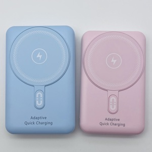Power Bank in Vendita, Ricarica Rapida 5000mAh, Sottile e Leggero, Caricabatterie Portatile <span class=keywords><strong>Mini</strong></span> per Esterni, Logo Personalizzato, Regalo - Product Image 5