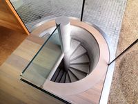 Les conceptions d'intérieur fantaisie d'escaliers en spirale de balustrade en verre avec du verre trempé de 12mm sont conformes au code du bâtiment d'Amerian