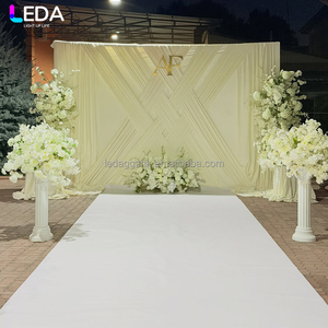 Cortina Cuadrada de Tela de Seda Beige para Decoración de Eventos y Fiestas en Interiores, Marca LEDA, Ideal para Bodas - Product Image 1