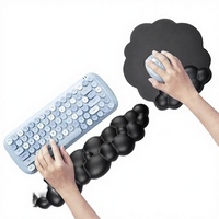 Repose-poignet de souris gaming 3D Kawaii en silicone à rebond lent, style dessin animé mignon, pour bureau, forme irrégulière, en stock