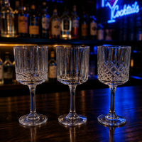 Geprägtes Kristallglas mit Stiel, Vintage Vertikalstreifen-Kelch, Klares Pressglas für Bar, Hochzeit und Feiern