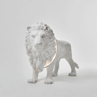 Statue d'animal personnalisée en fibre de verre blanche avec éclairage LED, sculpture de lion, grand lustre, lampadaire pour hôtel de luxe et centre commercial
