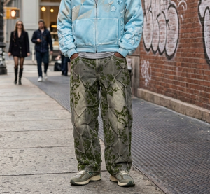 Vintage Acid Wash Green Floral Cargo Pants 3D <b>Padded</b> Quilted Wide-Leg Streetwear Trousers Autumn Casual Denim Blend Pants - Product Image 2