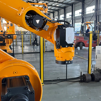 Bras robotisé industriel à 6 axes, charge utile de 220 kg, portée de 3200 mm, bras robotique robuste pour la palettisation, la manutention et le chargement de machines