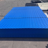 Mat de protection au sol modulaire en PE découpé pour plateforme de surface de charge lourde, équipement d'entretien de voies ferrées à grande vitesse