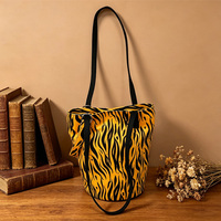 Sac seau en toile motif chat mignon, très tendance, sac à bandoulière rétro de créateur pour les amoureux des chats.