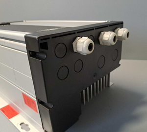 PLC 175Z7053 VLT6011HT4C54STR3DLF00A00C0 115kVA ドライブプログラミングコントローラ - Product Image 3