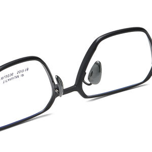 แว่นตาแฟชั่นกวางตุ้ง ผลิตจากแก้ว ไทเทเนียม สำหรับสายตาสั้น มองเห็นในเวลากลางคืน - Product Image 5