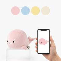 Peluche baleine rose pastel personnalisée, corps lisse et bombé, petite queue courbée, motif à pois mignon, sourire, mascotte marine personnalisée