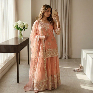 Robe Anarkali en soie brodée de pêches avec dupatta, longueur ras du sol, tenue traditionnelle indienne et pakistanaise pour femme, robe de mariée - Product Image 1