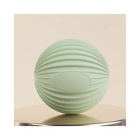 Balle de massage portable en silicone texturée pour la libération des points de déclenchement myofasciaux des pieds, du dos et du cou