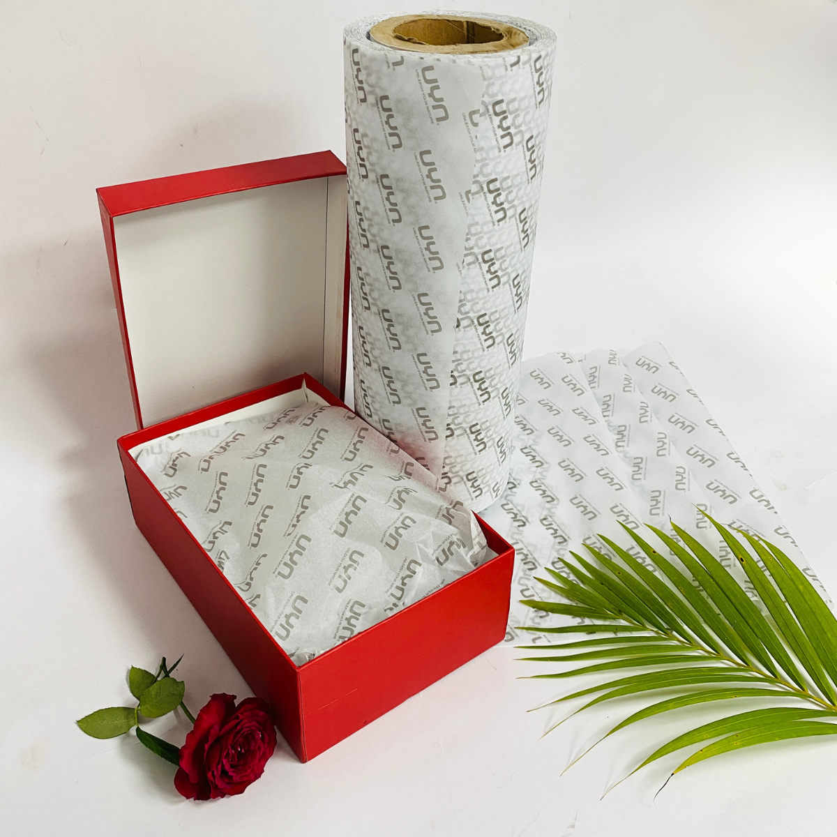 Wholesale Custom Recyclable Translucent White Wax Paper Biodegradable Eco-Friendly Moisture Proof Single Sided Paper Packaging