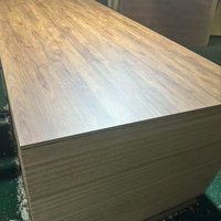 Panneau MDF stratifié mélaminé personnalisé, grain de bois, couleur unie, panneau décoratif pour projets de décoration intérieure