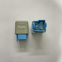 Relais de commande de pompe à carburant automobile 24V, référence croisée 0567007030, OEM 9098702007, relais de remplacement pour véhicules utilitaires Toyota