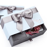 Coffret cadeau avec logo personnalisé imprimé recyclable emballage en carton avec tiroir pour bagues boîte à bijoux et sac coffret cadeau pour dames pour la Saint-Valentin