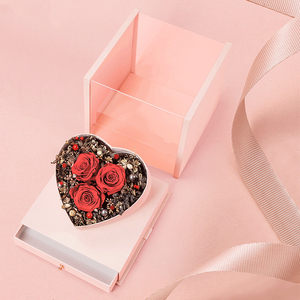 Confezione regalo personalizzata di lusso per san valentino <span class=keywords><strong>mamma</strong></span> <span class=keywords><strong>rosa</strong></span> scatole di fiori rosse <span class=keywords><strong>rosa</strong></span> scatola di fiori in plastica scatola di rose con finestra - Product Image 5