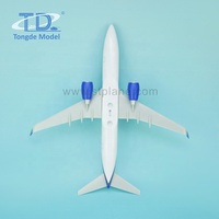 Modèle d'avion en plastique Stratton B737-800 19,7 cm 1/200 avec motif personnalisable pour la décoration artistique et les objets de collection