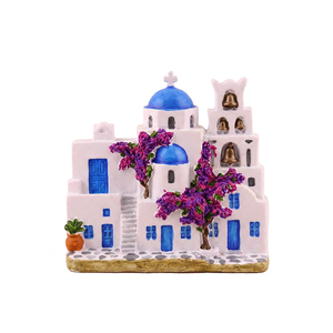 Imán de nevera de poliresina pintado a mano de primera calidad, imán de nevera en miniatura 3D con diseño de casa mediterránea para decoración - Product Image 1