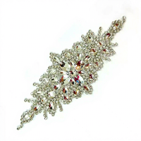 Applique en strass multicolore en forme de chaîne de verre à dos plat, à coudre ou à coller, pour robe de danse et vêtements de festival