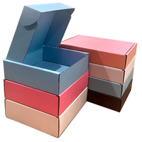 Boîtes rigides cosmétiques personnalisées avec logo en relief, laminées mat, en carton ondulé, taille personnalisée, service de boîtes d'expédition vides
