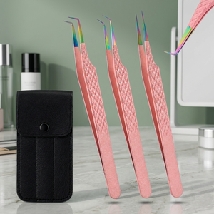 Lot de 3 pinces à cils roses en acier inoxydable, à pointe incurvée de précision, pour volume et isolation des cils, outils de beauté avec étui - Product Image 2