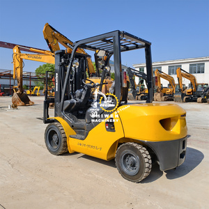 Montacargas Diésel Usado Komatsu FD30 de 3 Toneladas, Venta Directa de Fábrica, Material de Manipulación de Mercancías de Japón, Motor de Alta Eficiencia - Product Image 3