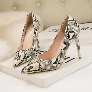 Hot Selling Serpentine Patroonschoenen Dames 10Cm Hoge Hakken Stiletto Hoge Hakken Sexy Slangenprint Damesschoenen