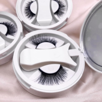 Kit de cils magnétiques Vente en gros Pas besoin de colle Facile à porter Cils magnétiques quantiques Aimant Faux cils avec applicateur