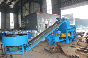 Máquina de fabricación de bloques de enclavamiento de cemento hidráulico Bloqueador de pavimentación Behaton con método de alta presión - Product Image 4