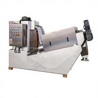 Presse à vis pour la déshydratation des boues, résistante à l'huile, pour la manipulation des boues pétrochimiques