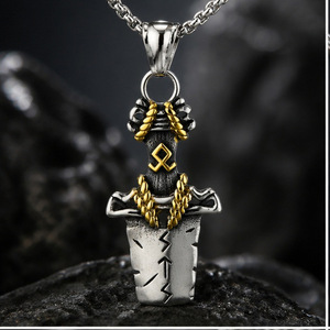 Yunnique – collier avec pendentif en acier inoxydable pour hommes, style nordique Viking, en forme d'épée, design géométrique, bijoux cadeau - Product Image 5