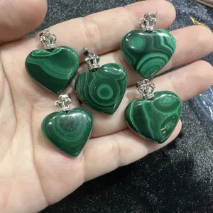 Set di ciondoli a forma di cuore d'amore in Malachite naturale in argento s925 con pietre curative e ciondolo con cristalli