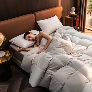 Set Copripiumino Matrimoniale Stampato Certificato Oeko-Tex 100 per Hotel, <span class=keywords><strong>Piumini</strong></span> Superiori <span class=keywords><strong>Leggeri</strong></span>, Caldi ed Ecologici - Product Image 3