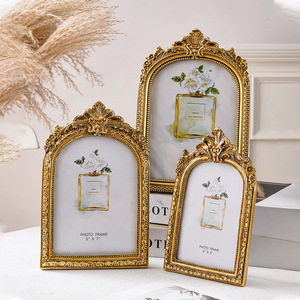 Objets Décoratifs Fournitures de Décoration de Mariage Tenture Murale Fixation de Table Cadre Photo Rétro Arqué Doré à Double Usage - Product Image 6