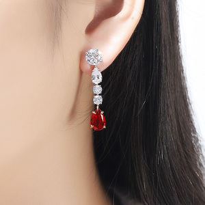 Ingrosso in argento 925 <span class=keywords><strong>orecchini</strong></span> coreani in laboratorio con pendente <span class=keywords><strong>rubino</strong></span> con taglio a pera pietre preziose borchie per donne gioielli da sposa - Product Image 3
