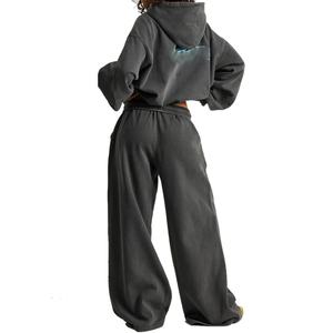 Pantalon de survêtement ultra ample personnalisé en molleton brossé coton-polyester, style streetwear, coupe oversize à jambe large - Product Image 3