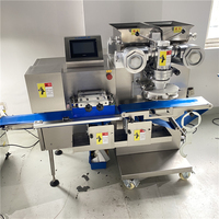 Machine de remplissage et de farce entièrement automatique d'équipement de cuisson intelligent et stable Machine à gâteau de lune à haute capacité économique