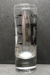 แก้วช็อต OEM Odm ลายอนิเมะ Loony Shooter Minnesota สีดำ ขนาด 2 ออนซ์ ใหม่ - Product Image 4