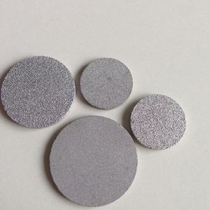 היצרן מייצר לוחות סינון, דיסקיות סינון ורכיבי סינון מפלדת אל-חלד 304 316L בגודל 5*2.5 מ\\\"מ, שנוצרו בטכנולוגיית סינטור. - Product Image 4