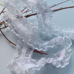 أقمشة أورجانزا عالية الجودة مع كشكشة مزدوجة الجانب من التول الأبيض وحواف دانتيل مخملية ملونة، حواف دانتيل بلون واحد. - Product Image 6