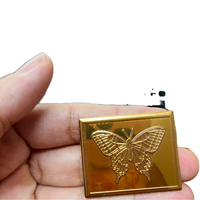 Autocollant personnalisé de logo en feuille d'or de luxe gaufrage étiquette d'emballage de bouteille cosmétique impression autocollant de parfum auto-adhésif étanche