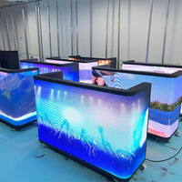 Écran d'affichage LED portable P1.86 pour DJ, incurvé sur roulettes, comptoir de bar pour salon professionnel, discothèque, festival de musique, pub
