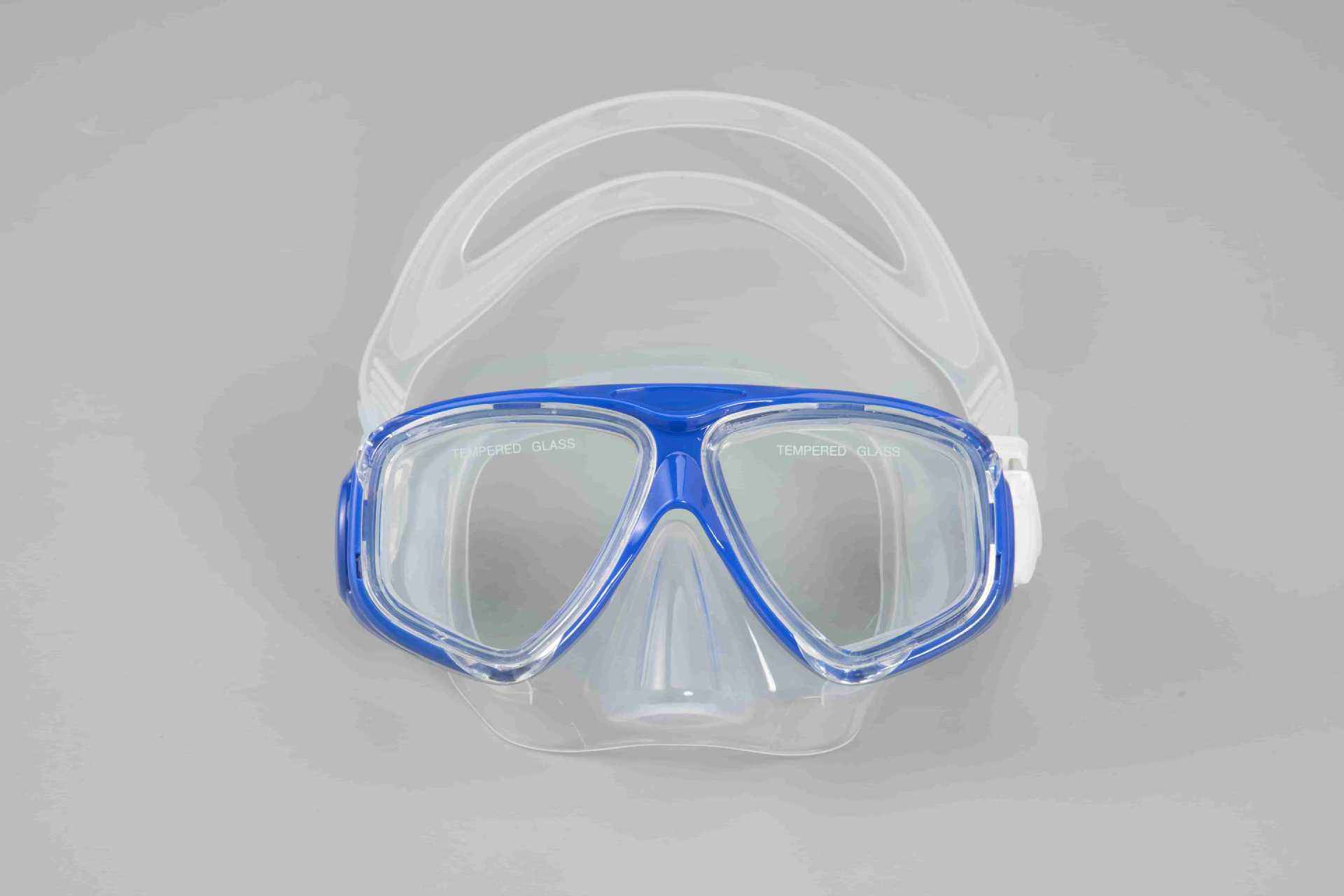 สีฟ้าโปร่งแสง