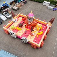 Parc de jeux gonflable commercial en PVC sur le thème du gorille et des en-cas roses, aire de jeux gonflable pour enfants