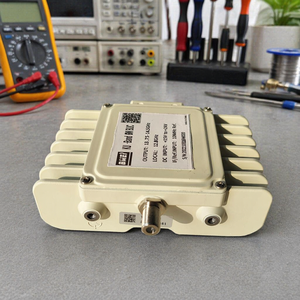 Convertisseur de fréquence <span class=keywords><strong>satellite</strong></span> Ku-Band BUC 2W/3W/4W/6W/10W, entrée 950-1950 MHz - Product Image 5