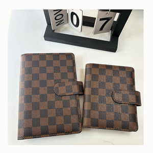 Nuovo Design resistente copertura <span class=keywords><strong>a</strong></span> scacchi A5 A6 A7 allentato anelli in oro resistente raccoglitore per cartelle in pelle impermeabile raccoglitore raccoglitore portafoglio - Product Image 1
