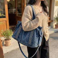 Sac fourre-tout en jean délavé pour femme, sac à main rétro avec rivets, grande capacité, sac de voyage à bandoulière, vente en gros