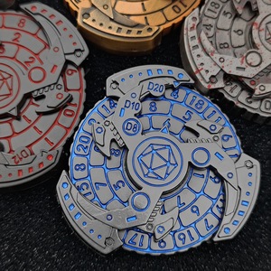 Ensemble <span class=keywords><strong>de</strong></span> dés <span class=keywords><strong>de</strong></span> jeu <span class=keywords><strong>de</strong></span> rôle 7-en-1 en métal rotatif avec alphabet, idéal pour D&D et jeux <span class=keywords><strong>de</strong></span> société – Cadeau parfait pour les fans <span class=keywords><strong>de</strong></span> RPG - Product Image 5