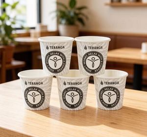 Gobelet en papier à paroi simple biodégradable imprimé avec logo personnalisé pour le café et le lait, impression couleur personnalisée, 4 oz - Product Image 1